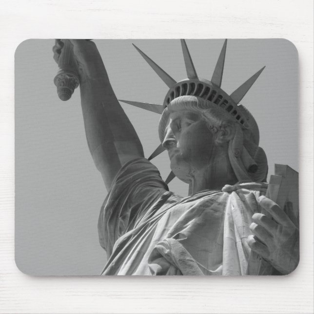 Mousepad Estátua Negra e Branca do Nova Iorque da Liberdade (Frente)