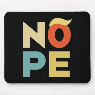 Mousepad Estilo de Vintage Negrito Anti-Trump
