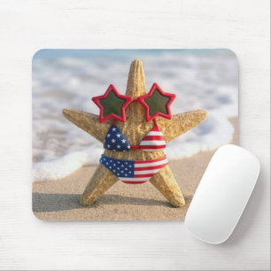 Mousepad Estrela-do-mar vestindo biquíni com bandeira e ócu