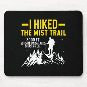 Mousepad Eu Caminhei na Trilha de Hiking do Nevoeiro