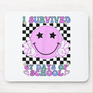 Mousepad Eu Sobrevivi a 67 Dias de Escola Engraçado 67 Meme