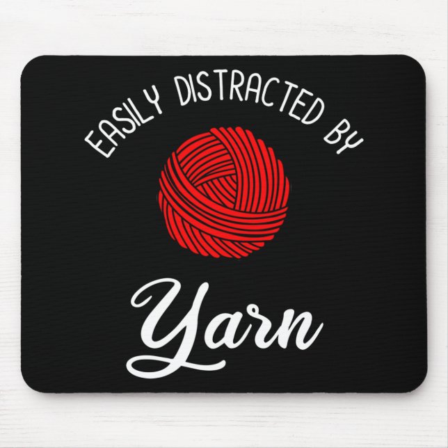 Mousepad Facilmente Distraído Por Yarn (Frente)