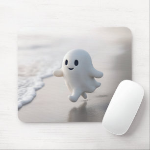 Mousepad Fantasma Fofo Correndo em uma Praia