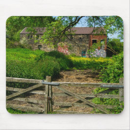 Mousepad Fazenda Abandonada em Bradley, Huddersfield