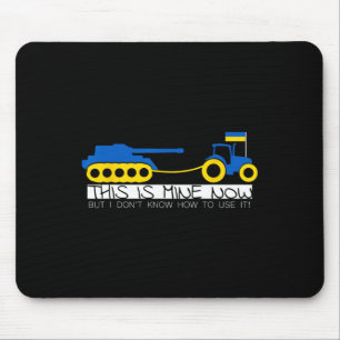 Mousepad Fazendeiro ucraniano engraçado puxando um tanque c