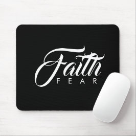 Mousepad Fé Sobre o Medo Preto