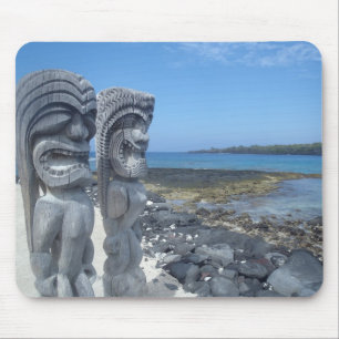 Mousepad feliz do Hawaiian da estátua do tiki