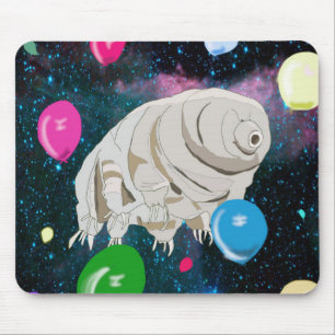 Mousepad Feliz Tardigrado flutuando pelo Espaço e pelos ba