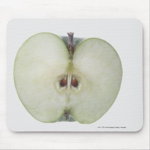 Mousepad Fim-acima de uma maçã cortada do smith de avó