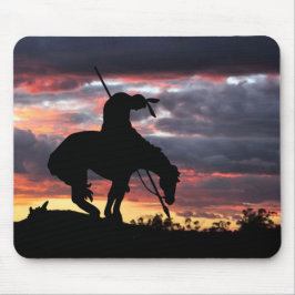 Mousepad Fim da silhueta de trilha com o mouse sunset