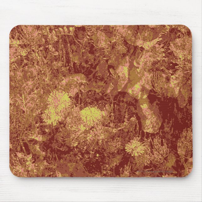 Mousepad Flor amarela contra o teste padrão da camuflagem (Frente)