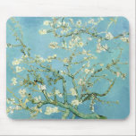 Mousepad Flor de amêndoa branca por Vincent Van Gogh<br><div class="desc">A amêndoa branca floresce contra um céu azul brilhante na primavera. Óleo na canvas do famoso pintor holandês Vincent Van Gogh.</div>
