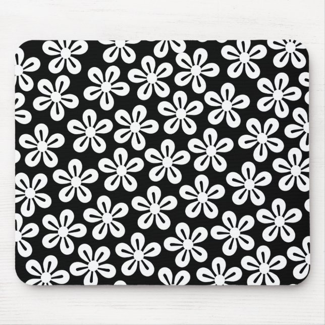 Mousepad Flores Brancas No Cabeçote Preto (Frente)