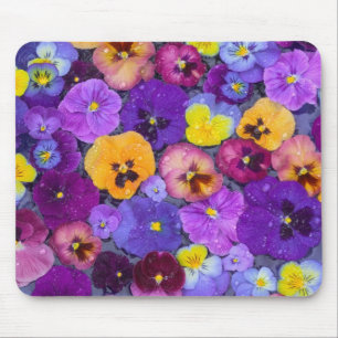Mousepad Flores de amor-perfeito flutuando em banho de páss