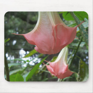 Mousepad Flores de trompete com 2 ângulos cor-de-rosa
