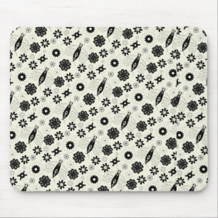 Mousepad Flores e borboletas em preto e branco