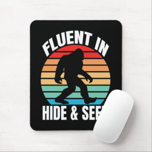 Mousepad Fluente no Esconder e Procurar Pé-Grande Engraçado