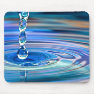 Mousepad Fluxo claro das gotas da água azul