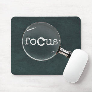 Mousepad Focalize O Texto Sob A Placa De Mouse De Vidro De