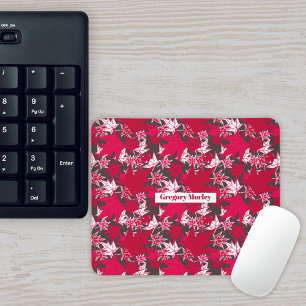 Mousepad Folhas de Mapeamento em um Fundo de Carvões