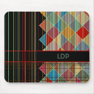 Mousepad Formas de triângulo com riscas com iniciais a pret