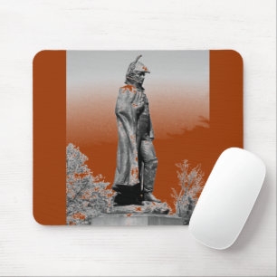 Mousepad Fort McHenry Statue B+W
