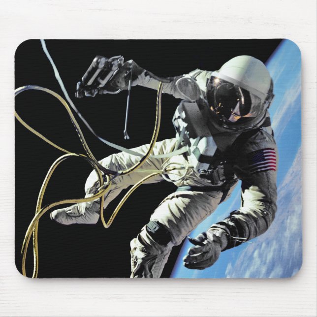 Mousepad Foto do Primeiro Passeio Espacial do Astronauta Am (Frente)