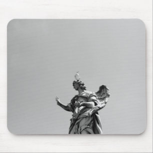 Mousepad Foto simples e moderna de gaivota sobre a estátua