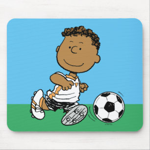 Mousepad Franklin Jogando Futebol