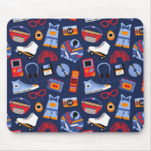 Fun retro 90s nostalgia – Y2K tech and clothing