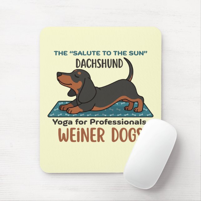 Mousepad Funny dachshund doing the sun salutation (yoga) (Com mouse)