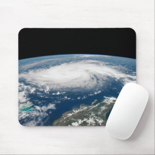 Mousepad Furacão Dorian Sobre O Oceano Atlântico.