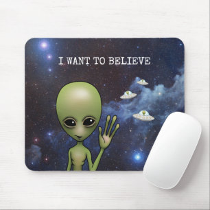 Mousepad Galáxia de Alienígena Espacial Verde Engraçada