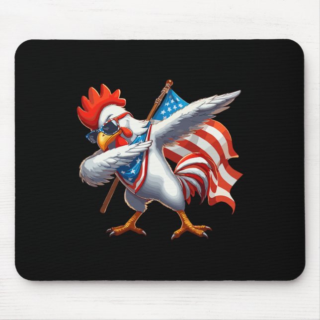 Mousepad Galo de Frango Cantando no 4 de Julho da Bandeira  (Frente)