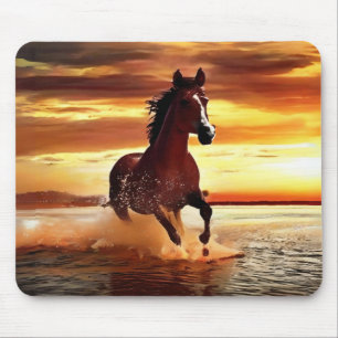 Mousepad Galopagem De Cavalos Selvagens Através Do Surf