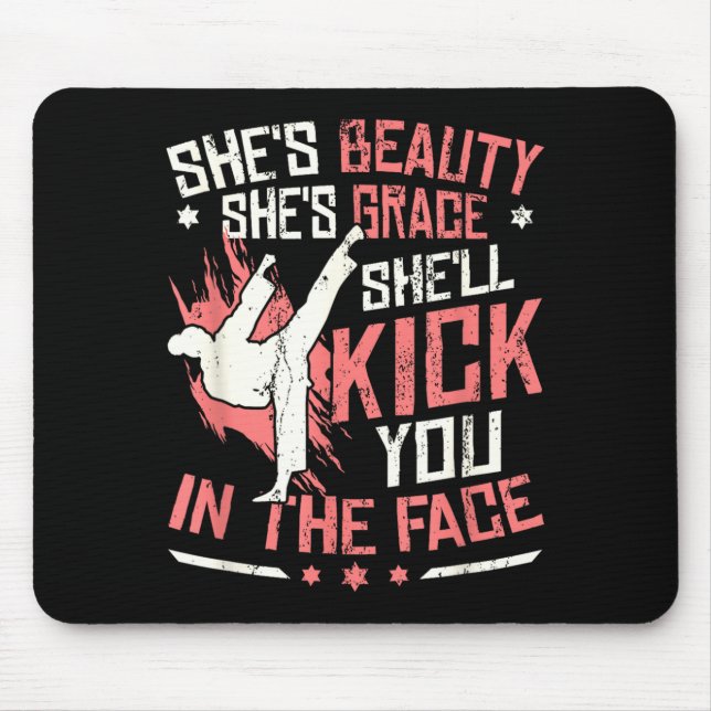 Mousepad Garota do Caratê Ama o Caratê (Frente)