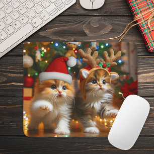 Mousepad Gatinhos bonitos com Papai Noel e chapéus de rena