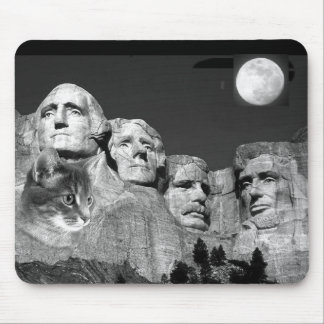 Mousepad Há um gatinho no Monte Rushmore!