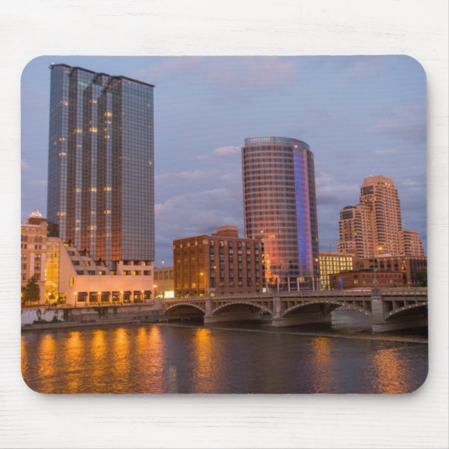 Mousepad Horizonte ao anoitecer, no Grand River 2 (Frente)