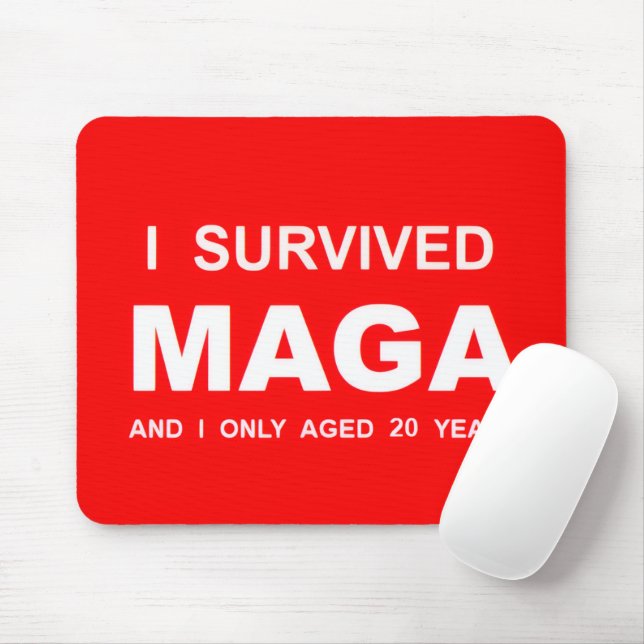 Mousepad I Survived MAGA  (Com mouse)