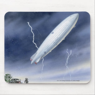 Mousepad Ilustração do dirigível que está sendo golpeado