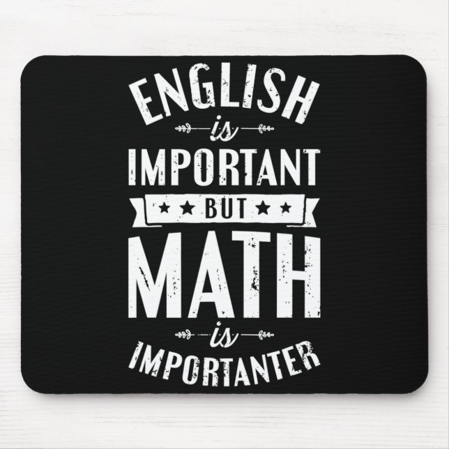 Mousepad Inglês É Importante Mas Matemática É Mais Importan (Frente)