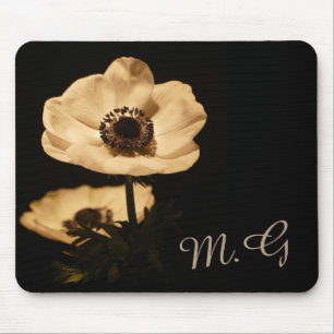 Mousepad Iniciais de Flores Anemônicas Elegantes