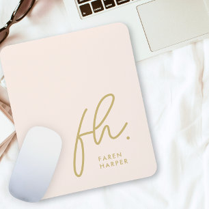 Mousepad Iniciais Dourados Rosa-Blush de Script Moderno Mon