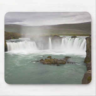 Mousepad Islândia. Vista das Cataratas Godafoss no
