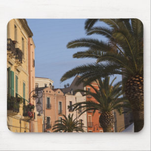 Mousepad Itália, Sardenha, Cagliari. Edifícios e palmeira