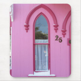 Mousepad Janela Gótica e Neve - Vinha de Martha