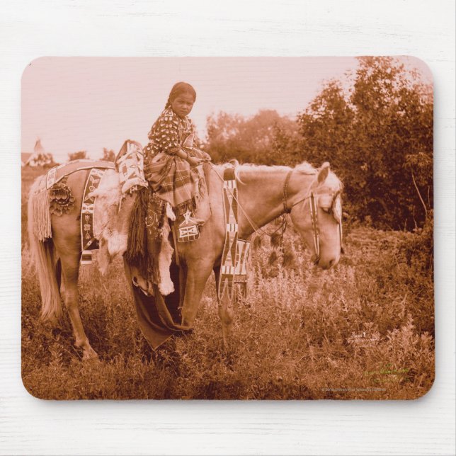 Mousepad Julia - mulher do corvo (Frente)