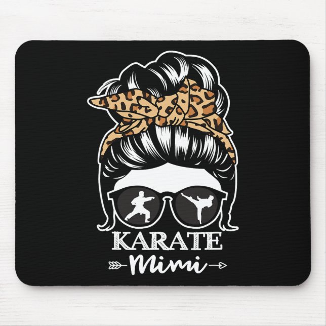 Mousepad Karate Mimi Messy Bun Hair Engraçado Karate Fighte (Frente)