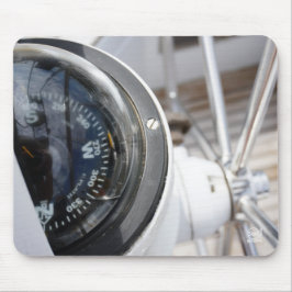 Mousepad Kompas dat de richting geeft aan een avontuur. 